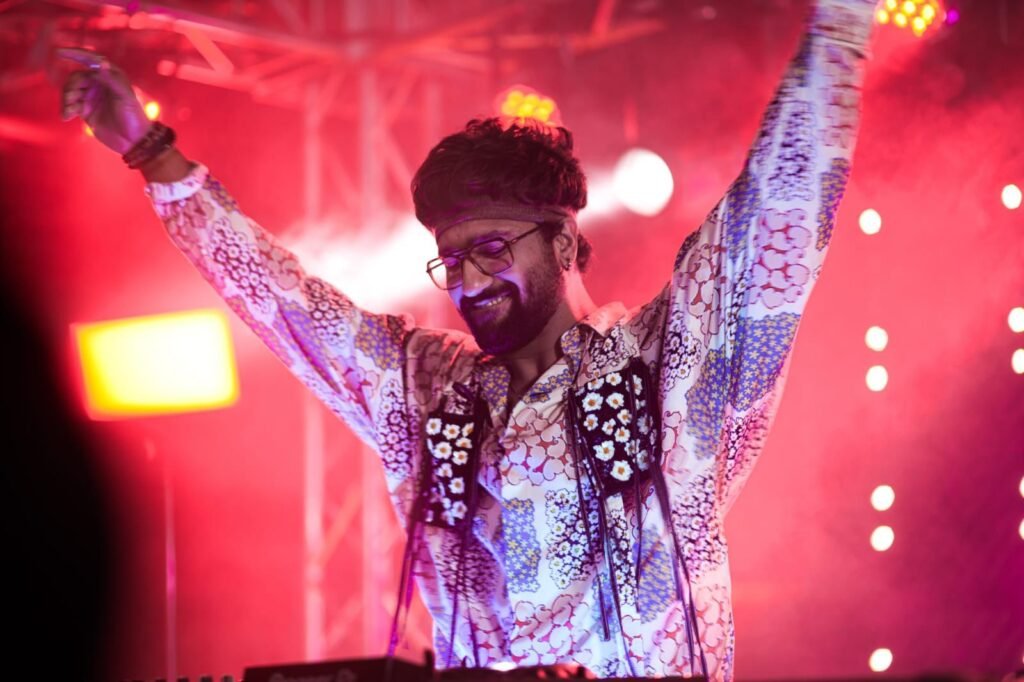 Vicky Kaushal plays DJ Mohabbat in Anurag Kashyap’s Almost Pyaar with DJ Mohabbat! 3 WhatsApp Image 2023 01 29 at 1.43.06 PM