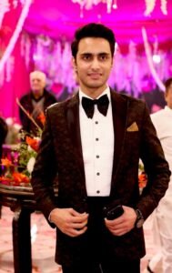 Izhaan Akhtar, English Footwear,