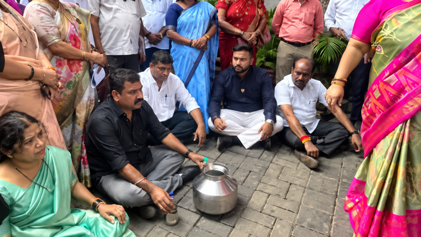 Malad Water Crisis All-Party Protest at BMC Ward Meeting